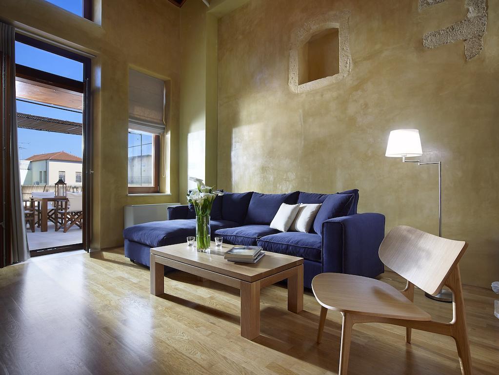 Dorotheou House Villaer *