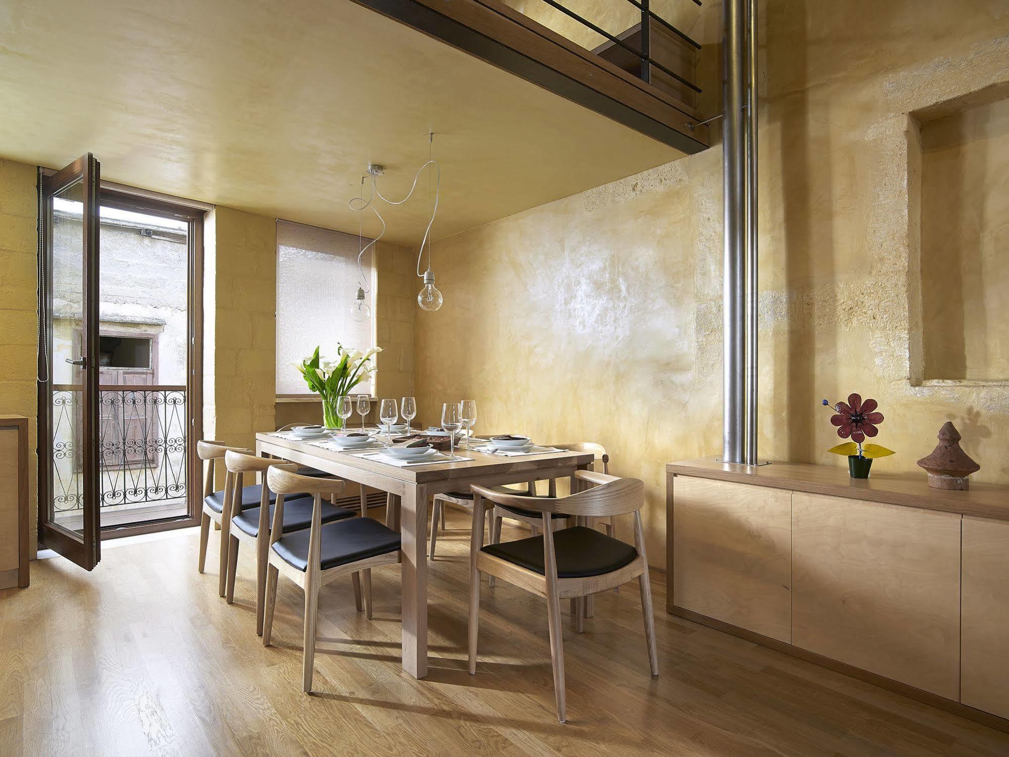 Villaer Dorotheou House